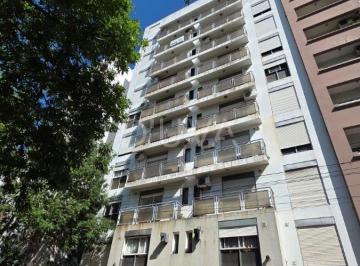 Departamento de 2 ambientes, La Plata · Departamento de un Dormitorio Al Frente con Cochera.