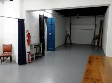 Bodega-Galpón · 650m² · 11 Ambientes · Alquiler de Depósito o Galpon Comercial en Bonpland 1929