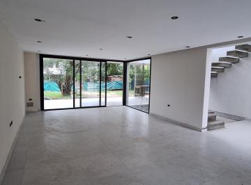 Casa · 470m² · 10 Ambientes · 2 Cocheras · Casa en Venta en Barrio Privado Sobre Av Perón, Yerba Buena | 4 Dorm. | a Estrenar
