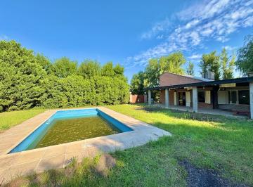 Casa · 75m² · 5 Ambientes · Casa en Roldán