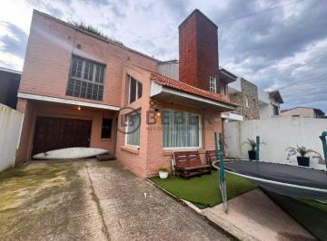 Casa · 199m² · 4 Ambientes · 2 Cocheras · Venta Casa 4 Ambientes con Garage, Patio y Parrilla, Colinas de Peralta Ramos, Mar del Plata