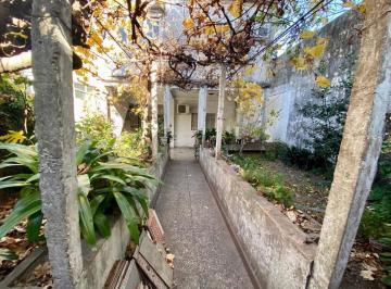 MLM-MLM-2694_2 · Casa 3 Ambientes. | Alfredo Lorenzo Palacios Al 1900