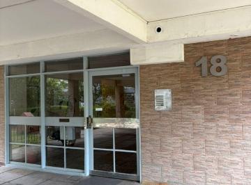 Departamento de 3 ambientes, San Fernando · Oportunidad - Dpto. 3 Amb. a Refaccionar + Coch. - Av Arnoldi Al 400 - San Fernando - U$s 31.000