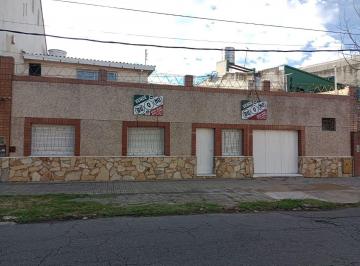 Casa de 4 ambientes, Lanús · Casa en Excelente Ubicacion