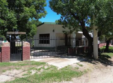 Casa · 300m² · 5 Ambientes · Oportunidad Única en Villa Santarelli | Casa Frente Al Rio| Santa Rosa de Calamuchita | Escritura I