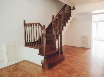 Departamento · 128m² · 4 Ambientes · 1 Cochera · Espectacular Duplex de 4 Ambientes Super Luminoso en Recoleta!