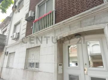 Departamento · 72m² · 3 Ambientes · Venta Departamento 3 Ambientes Caballito