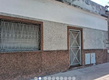 Casa de 6 ambientes, Villa Lugano · Hermosa Casa en Venta Basualdo 2411