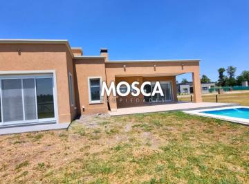 Casa · 160m² · 5 Ambientes · Casa a Estrenar Pileta - Countries/b. Cerrado (Lujan)