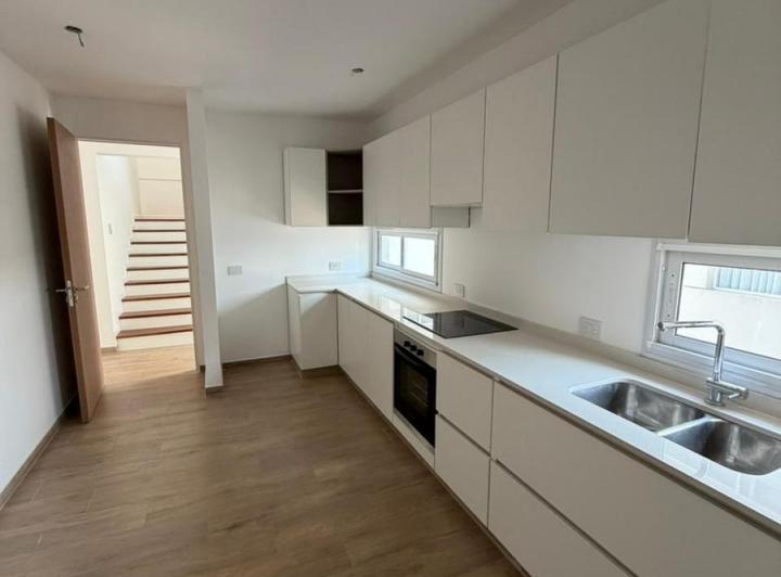 Departamento · 130m² · 4 Ambientes · 1 Cochera