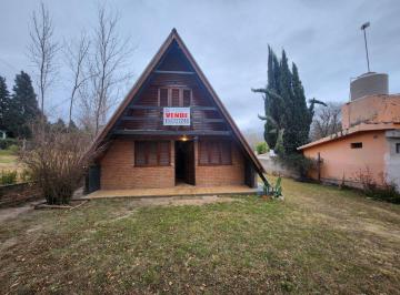 Casa de 3 ambientes, Bialet Massé · Casa Alpina con Pileta en Mirador de Lago