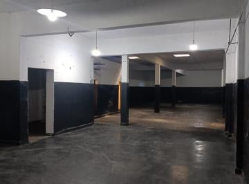 Bodega-Galpón , Tres de Febrero · Galpon 300 m² en Caseros