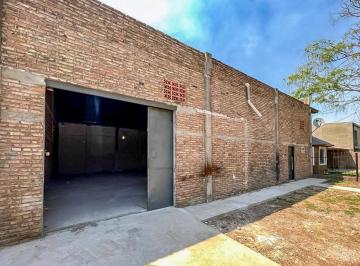 Bodega-Galpón · 210m² · 2 Ambientes · Venta Galpon de 210 m² en Barrio Parquefield, Rosario.