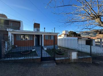 Casa de 3 ambientes, Santa María de Punilla · Propiedad de Tres Unidades en Santa María