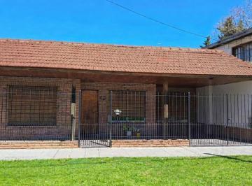 Casa de 4 ambientes, Quilmes · Casa Cuatro Ambientes en Venta en Quilmes Oeste - Apto Credito!