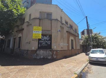 Casa · 90m² · 5 Ambientes · Casa - Quilmes
