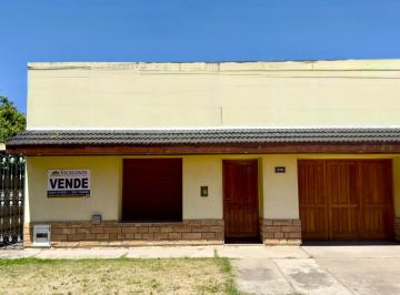 Casa de 1 ambiente, Ranchos · Casa de 120 m² Construidos Sobre un Lote de 234 m² en Ranchos