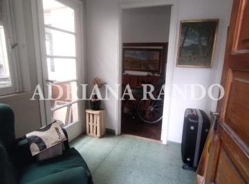 PH de 3 ambientes, Villa Devoto · Interesante PH de Ambientes Al Contrafrente con Patio y Terraza