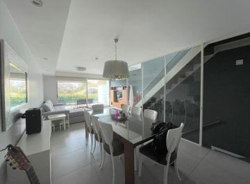Casa · 170m² · 5 Ambientes · 3 Cocheras · Casa, 3/4 Dorm., Venta, Alberdi, Rosario.