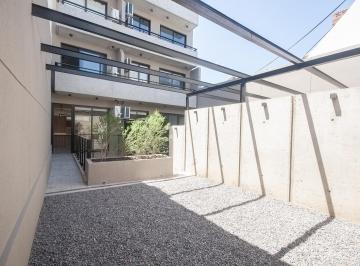 Departamento · 70m² · 3 Ambientes · Venta Dpto Duplex 3 Ambientes con Jardin, Parrilla y Patio en Villa Urquiza