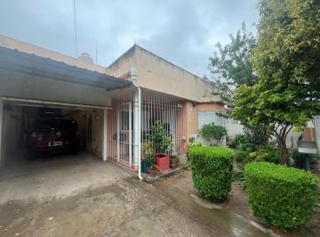 Casa de 4 ambientes, Córdoba · Venta Casa de 2 Dorm. en Santa Isabel 2da Seccion Cordoba