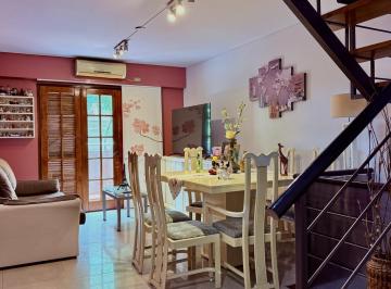 PH · 107m² · 4 Ambientes · 2 Cocheras · Venta PH Triplex 3 Ambientes Cochera Terraza Pompeya