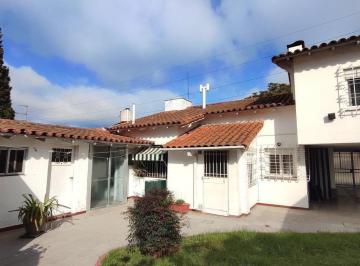 Casa · 123m² · 5 Ambientes · 2 Cocheras · Venta Casa 5 Ambientes Burzaco
