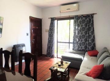 PH de 3 ambientes, Quilmes · Venta PH 3 Ambientes con Patio y Balcon Al Frente en Quilmes