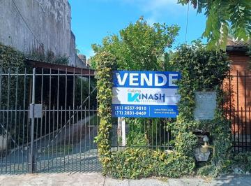 Casa · 200m² · 4 Ambientes · 2 Cocheras · Lote con 2 Casas en Loma Hermosa