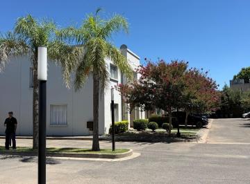 Casa · 72m² · 3 Ambientes · 1 Cochera · Casa Dúplex en Venta en Pellegrini Village, Pilar, G. B. a. Zona Norte