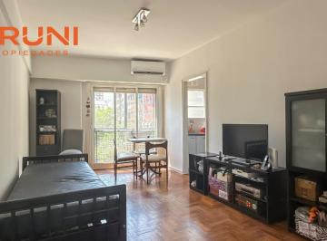 Departamento · 37m² · 2 Ambientes · Caballito Norte | 2 Ambientes Al Frente con Balcón | Venta