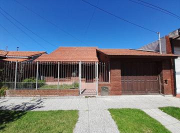 Casa de 3 ambientes, Mar del Plata · Chalet 3 Ambientes con Garage y Parque