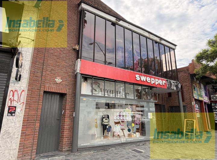 Local comercial · 588m²