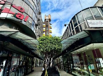 Local comercial · 44m² · Local en Once