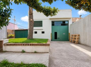 Bodega-Galpón de 2 ambientes, Morón · Venta Galpon/deposito Castelar Sur. Oportunidad
