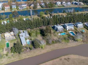 Terreno · 1069m² · Lote en Venta Miralagos en La Plata 1069 m²