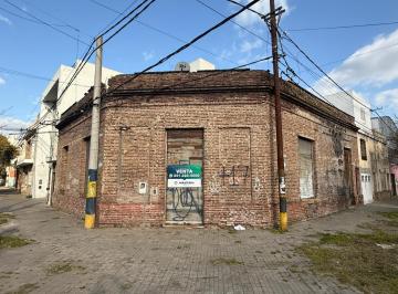 Terreno · 186m² · Terreno en Esquina - Posibilidad de Edificar Pb y 3 Pisos - Zona Norte, Rosario