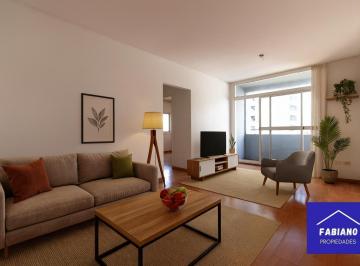 Living Comedor · Apto Credito - Disfruta de La Luz y Amplitud de Este 3 Ambientes! Avellaneda