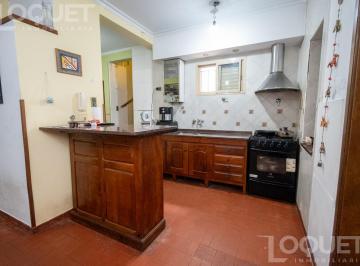 Casa · 149m² · 5 Ambientes · 1 Cochera · Venta de Casa de 4 Dorm en Santa Fe Capital, Barrio Candioti Norte