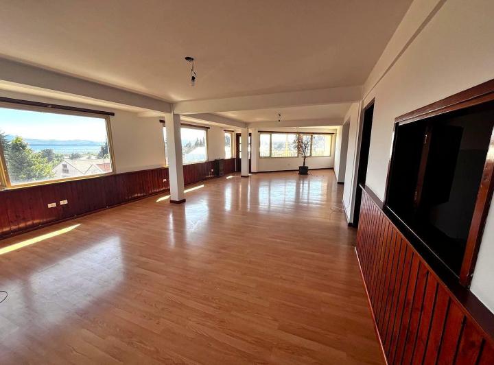 Departamento · 188m² · 6 Ambientes · 2 Cocheras