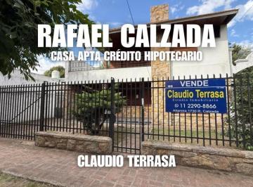 Casa · 136m² · 5 Ambientes · 3 Cocheras · Chalet en Venta en R. Calzada