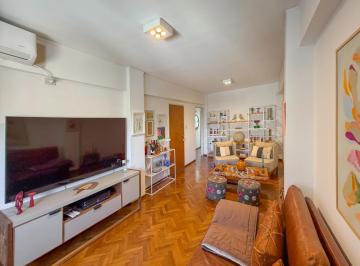 Departamento · 106m² · 4 Ambientes · Departamento de 2 Dorm. Amplio con Cocina Separada a m de Bv. Oroño