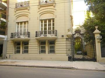 Departamento de 5 ambientes, Recoleta · Excelente Departamento Ubicado en Quintana y Parera.