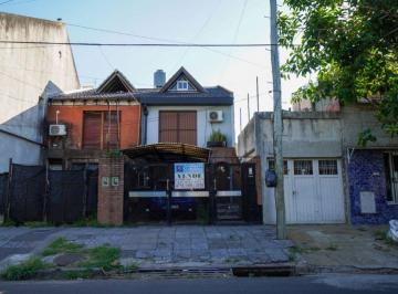 Casa de 4 ambientes, Morón · Casa en Venta C/ Cochera en El Palomar