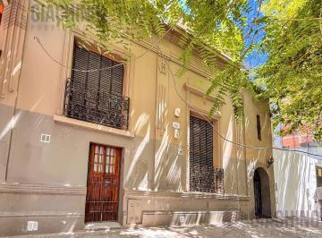 Casa · 657m² · 18 Ambientes · Casa Multifuncional en Calle 47 E/ 14 y 15, La Plata