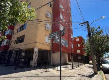 Departamento · 64m² · 5 Ambientes · Departamento en Las Flores II Impecable!