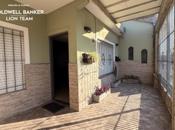 Casa · 150m² · 3 Ambientes · 1 Cochera · Venta Casa 3 Amb con Pileta Laferrere