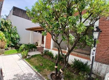 PH de 3 ambientes, Tres de Febrero · Venta PH 3 Ambientes en Santos Lugares. Carbone Al 3700