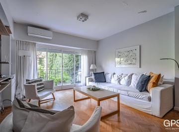 Departamento · 145m² · 5 Ambientes · Impecable 5 Amb - Hecho a Nuevo con Balcón y Totem en Recoleta