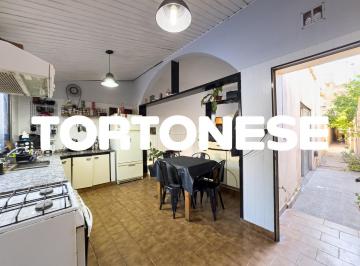 PH · 249m² · 4 Ambientes · PH Independiente 4 Ambientes con Patio y Terraza - Piñeyro - Avellaneda